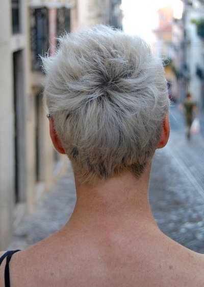 cieniowane fryzury krótkie tył uczesania damskiego zdjęcie numer 176A